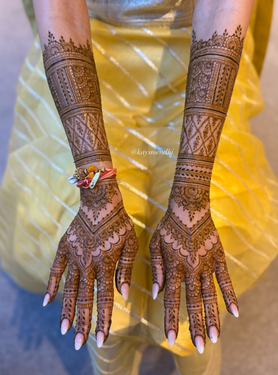 Kay's Mendhi wedding supplier image