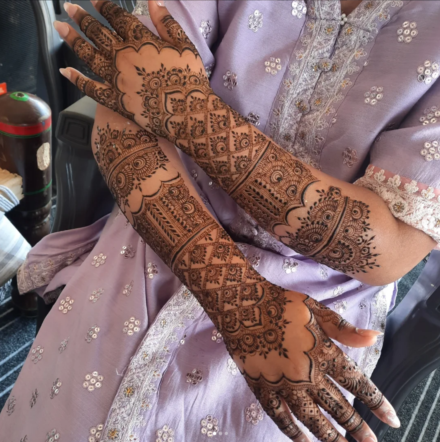 Henna by Farah wedding supplier image
