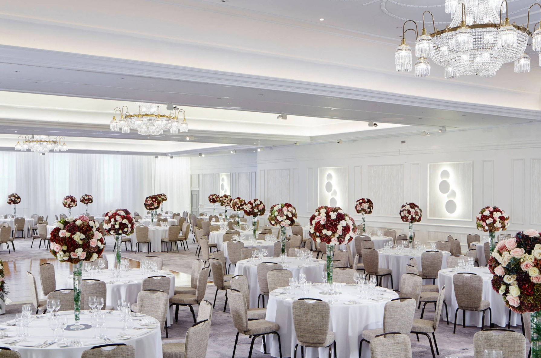 London Marriott Hotel Grosvenor Square wedding supplier image